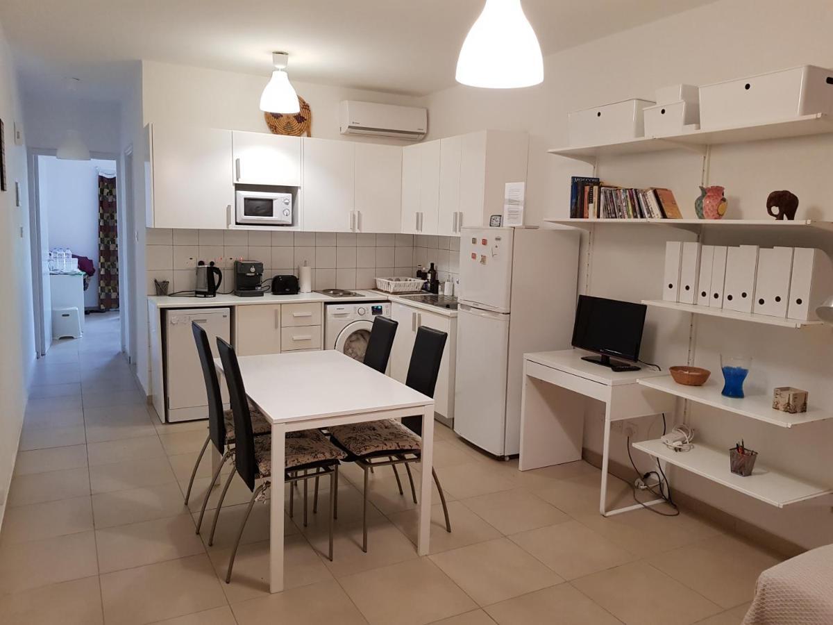 Ariadne Apt 103 -300M From Lighthouse Beach 파포스 외부 사진
